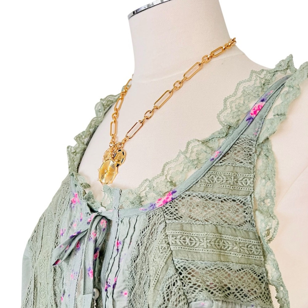 New FREE PEOPLE Forevermore Sheer Lace Floral Print Top Meadow Green Sz L - Picture 8 of 15